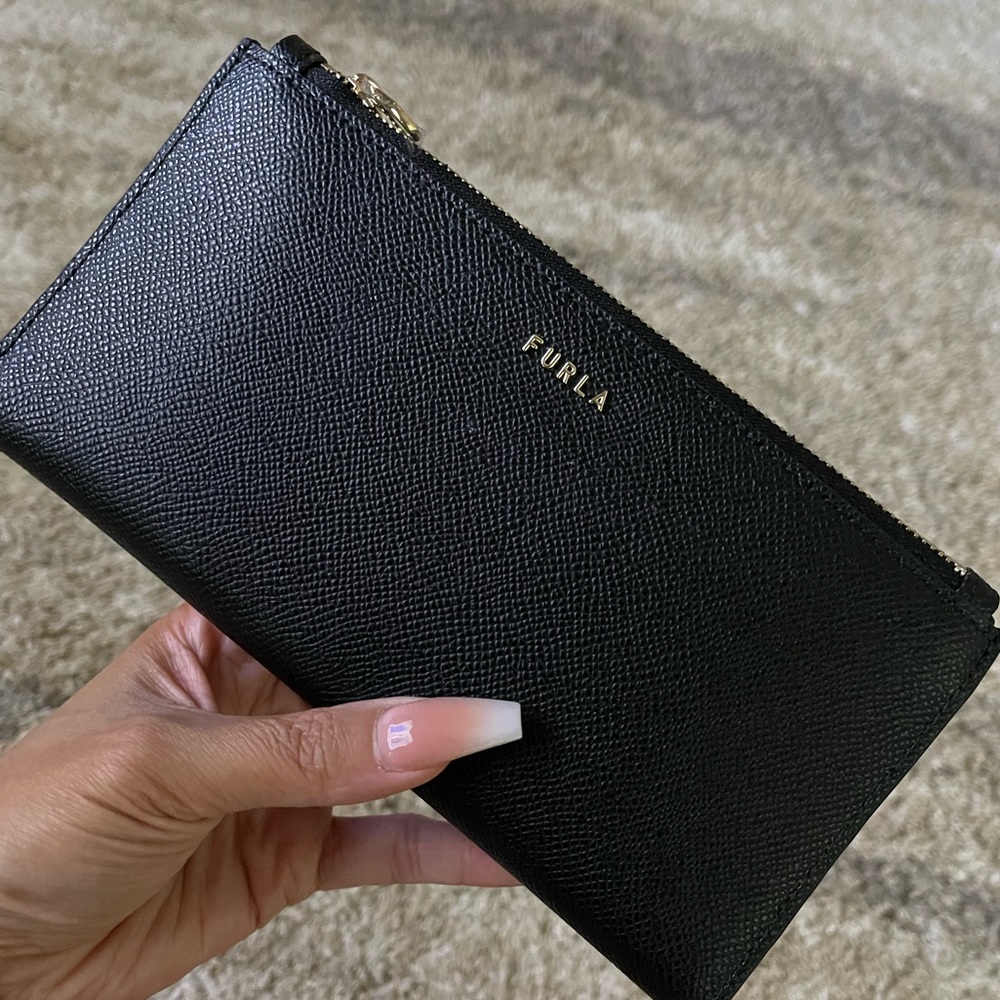 Furla Black Wallet